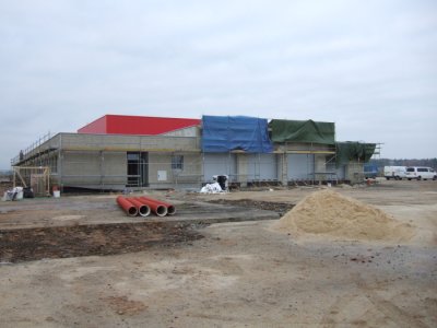 Stavba nové základny na letišti v Plané u ČB - Východní strana 17